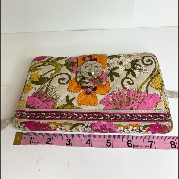 EUC—VERA BRADLEY WALLET PURSE - Picture 4 of 7
